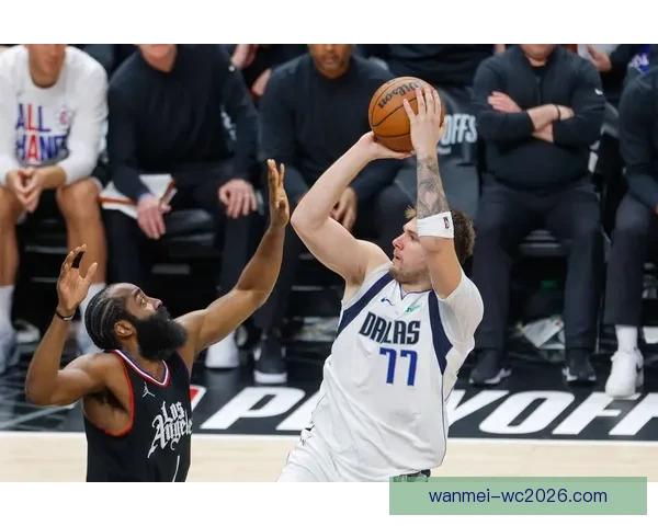 库班调侃Nico东契奇疯狂单月得分接近浓眉独行侠生涯总分